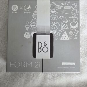 Bang & Olufsen FORM 2i On-Ear Headphones in Silver and Black